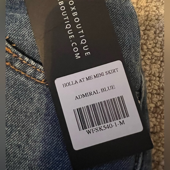 White fox Set - Picture 2 of 3